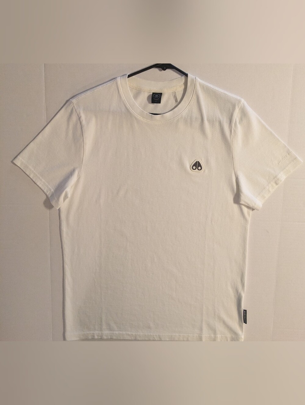 Moose Knuckles White Men’s Crew Neck T-Shirt w/Small Logo- Sm (NWOT)